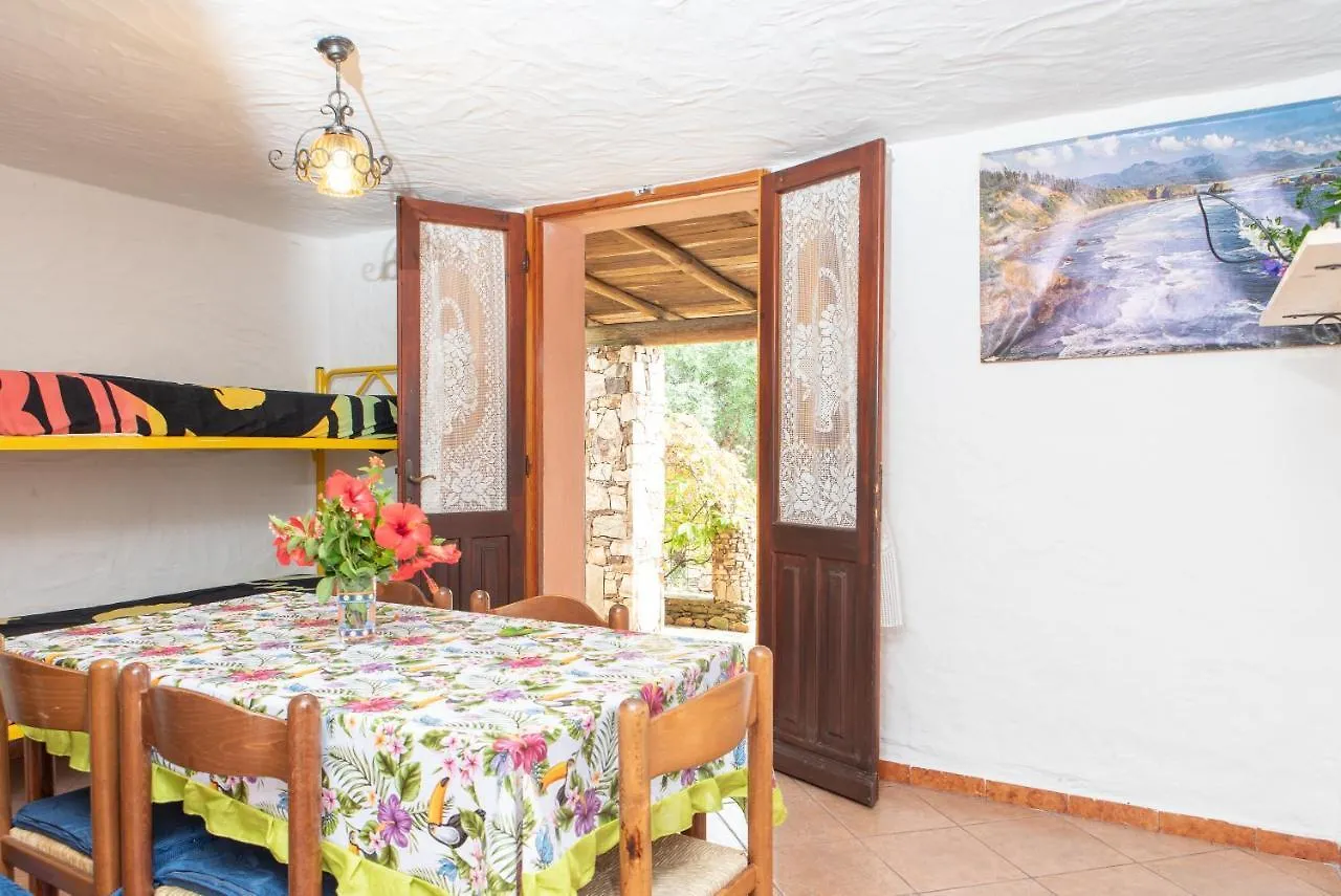 Runcina 1 Apartment San Teodoro